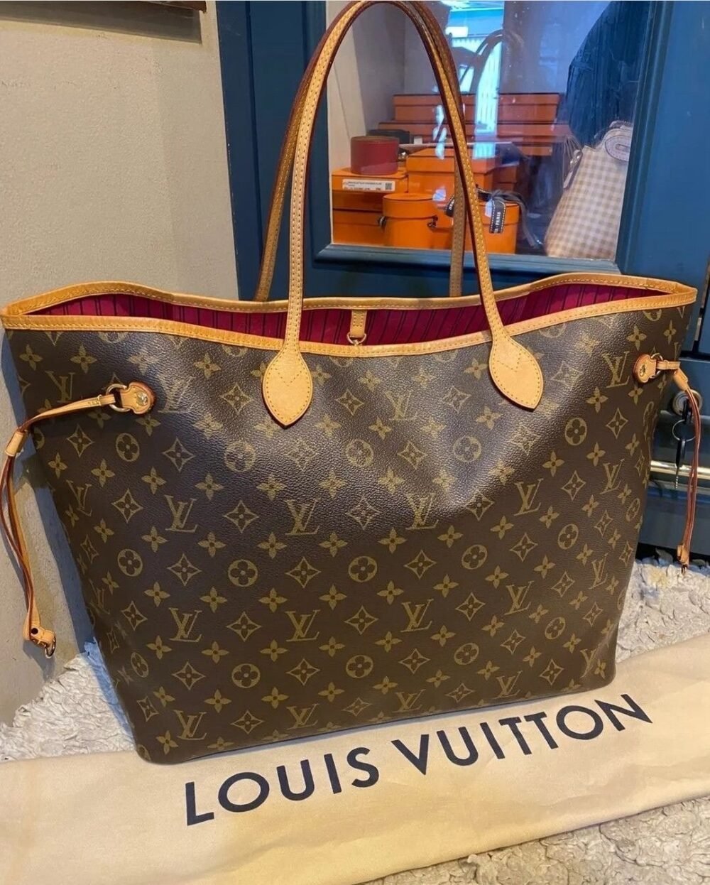 LV NEVERFULL ( wholesale and retail)