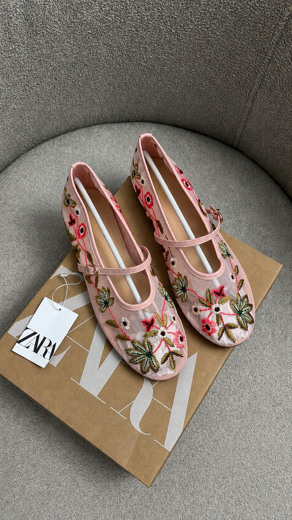 Zara Floral embroidered flats